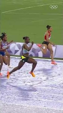 She flew into history. 🥇