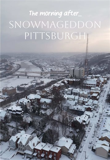 The morning after Snowmageddon Pittsburgh ❄️ #bhphotographypa #PittsburghPhotographer #PittsburghVideographer #pittsburgh #snow