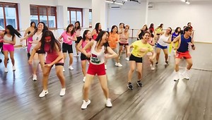 JM ZUMBA Dance Fitness Workout #stuckonyou #thatsWHYYOUgoAWAY #zumba #zumbafitness #tiktokviral #dancefitness #healthandwellness #fitnessmotivation #amazing #OFWjoinForce #danceworkout | Just Move Zumba Dance Fitness Milan Italy