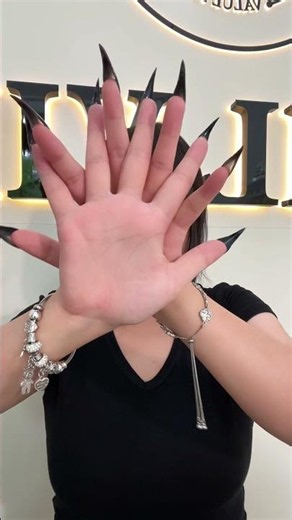 This Trick Will Always Be Cool To Me #nails #nailtrends #nailart #dragonnail