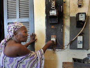 Sénégal : le taux d'électrification rurale est-il passé de 24 % en 2012 à 55 % en 2020 ?