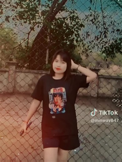 Mi Nawe သည် TikTok ပေါ်တွင် ရှိသည်