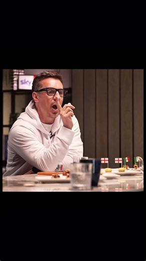 Ian Wright makes Wild claim on Harry Kane #garyneville #roykeane #overlap #englandfootball #england