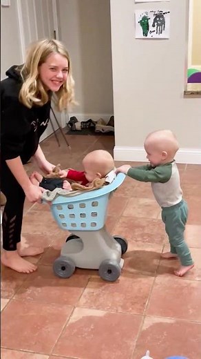 Cutest Twin Babies Play Together - Peachy Vines #shorts #funnybaby #twins