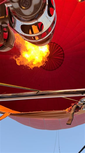 🔥 Fire Friday from Jordan with Cameron customers @balloons_over_rum and their powerful Stratus Neo quad burners. 🇯🇴 🎈 Captured by our rigger Cam Dunnington during his recent successful service visit to Wadi Rum, where the Neo demonstrated its exceptional performance, smooth control and reliability. #CameronBalloons #TeamCameron | Cameron Balloons