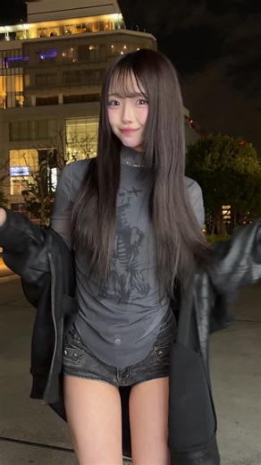 会えますか？ってよくdmくるんだけど、結論から言わしてもらうと「会えます」というのも、今までは会える機会はほぼなかったんだけど3月からニートやめて新宿のおままごと食堂って場所で働くことになったので会えます。食堂で働くのでご飯沢山食べれるらしいです（？なのでモリモリ育ちます、よろしくお願いします、まってるね #dance #fyp #仕事