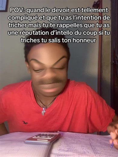 Voilà l’inconvénient d’être intello la aussi eh #pourtoii #viraltiktok #fyp #vues @