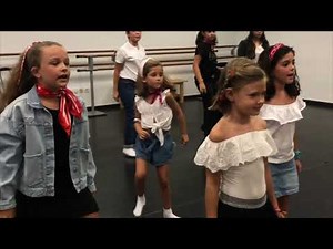 Teatro Musical Infantil - GREASE -