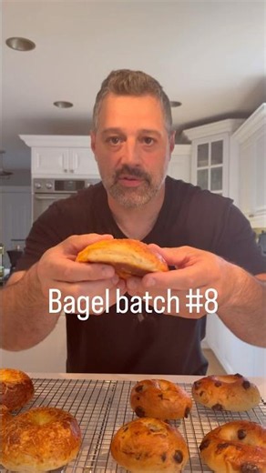 Taste Testing My Homemade Gouda Cheddar & Chocolate Chunk Bagels!