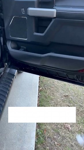 What are quick connect hose fittings? http://dapetz.com/cart/50104935940437:1 They’re fittings designed for fast, tool-free connection and disconnection of air hoses. The Dapetz 10PC Euro Air Line Hose Connector Set includes standard 1/4" BSP male and female quick-release fittings — perfect for efficient workflow Shop Now with Dapetz! #staysafe #uk #diy #airlinefittings #quickreleaseconnectors #airhosefittings #eurofittings #14bspfittings #pneumaticsupplies #aircompressoraccessories #garageessen