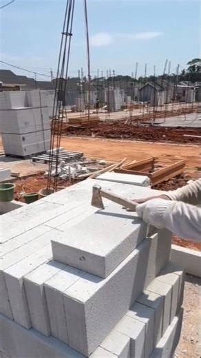 Cutting AAC Blocks with an Axe? Genius Construction Hack! #construction #building