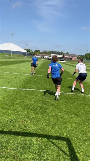 Mastering the Art of Goalkeeper Crosses: Tips and Techniques