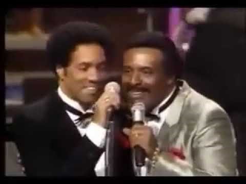 The Four Tops vs. The Temptations (Hits)