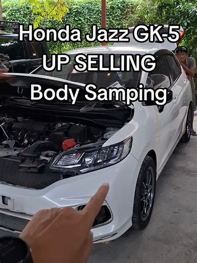 Terbuka Apa Adanya, Alhamdulillah Bisa Direparasi Saja Tanpa Pengecatan, Honda Jazz GK-5 Ini ACC Main Apik Up Selling Pengecatan Panel Samping Kanan Kiri #catmobil #bodyrepair #detailingmobil #restorasimobil #pdr #hondajazz #jazzgk5 #gk5