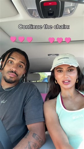 Did we do this right? 🤣🤣🤣 #coupletrend #continuethechain #couplesgame #trending #couplechallenges