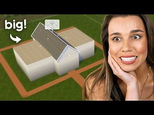 I built a BIG house in The Sims 4