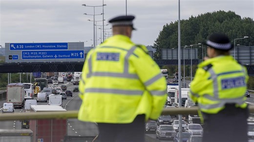 Major delays on M25 as protesters block junctions for second day