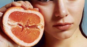 Qui est Harley Weir, la photographe qui bouleverse la mode ?