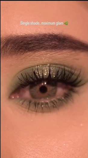 1 Shade Eye Makeup Look | Easy & Minimal Eye Makeup Tutorial#softglamlook #eyemakeup #shortsviral