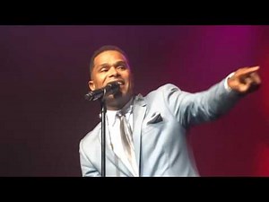 Maxwell Live - 6.20.16 "Sumthin' Sumthin'" + Snapchattin':) & then "Get to Know Ya"!!!!!!!:)))