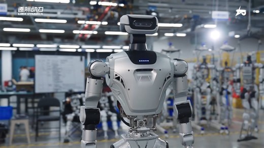 Tech meets chill: spotted the full-size humanoid robot Oli by LimX Dynamics — 1.65 m tall, powered by 31 degrees of freedom, and even showcased a “lying-flat-to-standing” sequence in demo mode. Smooth, full tech-cool. Video from 逐际动力 | ShenzhenStory | Facebook