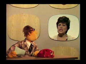 The Muppet Show - 123: Kaye Ballard - News Flash: Worlds Longest Sentence (1977)