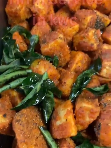 🍱 Today’s Tiffin from Maha’s Kitchen Craving a homemade Indian meal after class or work? Today’s menu: ✨ Tomato Rice Potato 65 ✨ Ghee Rice Mixed Vegetable Sabzi Freshly cooked in our licensed kitchen and packed with authentic South Indian flavors. Perfect for students, busy professionals, and anyone who wants a comforting home-style meal without cooking. 📍 Kitchener–Waterloo 📦 Pickup & delivery available #KitchenerFood #WaterlooEats #KWFood #IndianFoodKW #WaterlooStudents #KitchenerWaterloo #