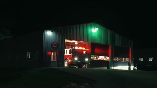 E81 back at it 🤙🏻#nicholasvilleky #wilmorekentucky #lexington #fyp #firefighter @Central_kentucky_buffs