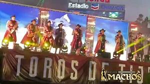Al gato y al ratón, Tijuana en Vivo Banda Machos La Reina De Las Bandas Toros de Tijuana #BandaMachos | Banda Machos La Reina De Las Bandas