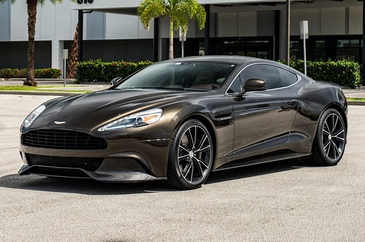 17k-Mile 2014 Aston Martin Vanquish Coupe