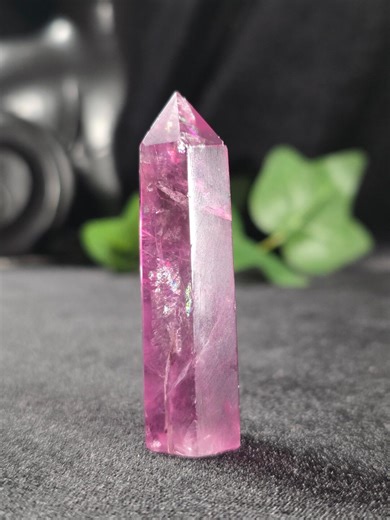 Purple Fluorite Tower – Rainbow Flash – UV Reactive Crystal Point – 2.5 Inch Display Piece - Etsy