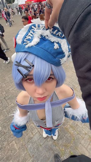 Seree! on Instagram: "Rei abis batre // Rei ran out of battery #cosplay"