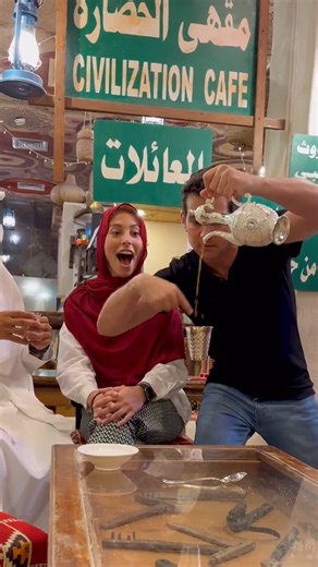 Insane Waiter Skills | Xavier Mortimer