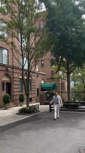 A bootlegging operation on the East River? 🍾🛥️⛵️We’re taking a look inside Beekman Terrace NYC for this week’s Fun Fact Friday. . . . #newyorkcity #newyork #probibition #mafia #history The New York Historical #americanhistory #bootlegging #alcohol #nycarchitecture #nychistory | Brian K Lewis