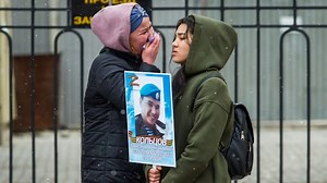 Chaos at Russia’s borders as men try to flee mobilization drive