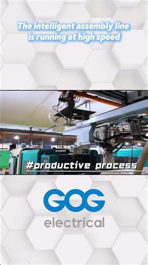 The intelligent assembly line is running at high speed#automobile #b2b #construction