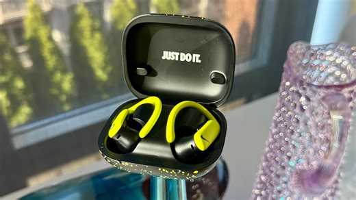 I love one thing about the new Nike special edition Powerbeats Pro 2 earbuds