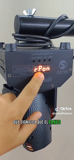 Configurando cabezas móviles para movimiento en espejo