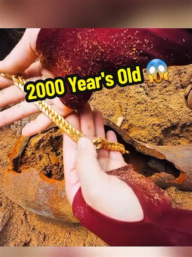 Replying to @historyhunter88 2000 Years Later ⏳💰 Gold and Diamonds Rise from the Sand😱😱If you found this treasure 💰 would you tell anyone? 🤫😳 #ancient #history #mystery #secrets #discovery