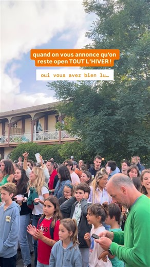 Ouvert tout l’hiver ! ☀️ Eh oui, la bonne nouvelle de 2026, nous serons open tout l’hiver. Fermeture les lundis et mardis uniquement 🪩 🐻 Chez nounours, sandwicherie au Cap-Ferret depuis 32 ans 🏄🏼 Surf spirit & soul food 📞 Passer commande: 05 56 03 71 62 #sandwicherie #burgerlover #burgerlovers #burgerlove #bassindarcachonparadise bassindarcachontourisme bonnesadresses bonnesadressesbordeux lègecapferret legecapferret gironde bassindarcachon bassindarcachon💙 bassindarcachonofficiel | Chez N