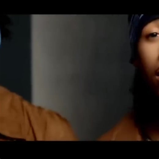 59K views · 3.6K reactions | B2K – Girlfriend ♥️♥️ #Repost #viralpost #classic #foryou #foryoupage #foryou #music #nostalgia #viral #throwback #vintageoldskool #viralpost #90s #rnb #90smusic #videooftheday #00smusic #00srnb #throwbackmusic #nostalgia #nostalgic #flashback #early2000s #early2000smusic #realrnb | VintageOld Skool | Facebook