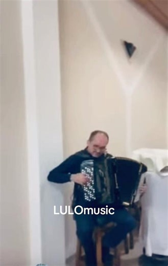 LULOmusic uzivo Harmoniko moja