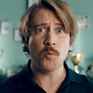 2.1K reactions · 126 shares | Catching up to 3X more dust compared to traditional feather dusters isn’t that far of a reach. It’s farther. That’s the flex appeal of the New O-Cedar Flex & Catch™ Duster.  #OCedarCleanClean #OCedarFlexAndCatch #Dusting #DustingDoneRight | O-Cedar | Facebook