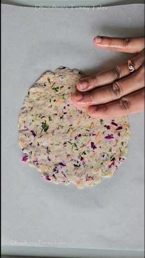 Quick & Easy Summer Breakfast 🥗😋🍽️ Crispy Broccoli Akki Roti #breakfastideas #shorts #ytshorts
