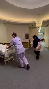 2.2K views · 80 reactions | BTS Hilangkan Rasa Nervous Bos #norhafizahsaad #founderarrayyanhijrah #arrayyanhijrah #alqurantagging #motivationtalks #potretinspirasi #inspirasi #fypシ #fyp #ArrayyanCoffee #qurantagging #datinarrayyan #foodpanda #grab #berkongsirezekiarrayyanhijrah | Nor Hafizah saad | Facebook