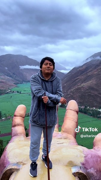 Visita el Mirador con la Mano de Altar Inca en el Valle Sagrado - Cusco, Perú