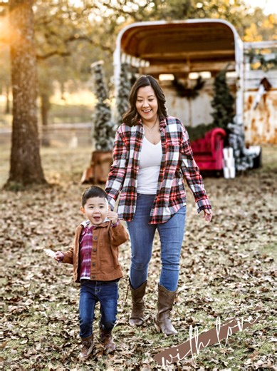 As I reflect on the past few years, I can't help but feel a deep sense of gratitude. I've witnessed strength that I never thought that I had. I felt the sense of endurance that was unimaginable to me. I've learned to cope, to feel, to love, to pray, to lean on others. I am finally starting to not feel like a failure. I'm finally starting to love myself again. I owe it all to God and seeing his miracles for myself. I shouldn't be here today. I shouldn't be blessed with the beautiful sun that I ha