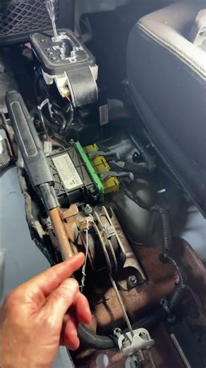 Bush mechanic Jeep Wrangler handbrake problem ￼