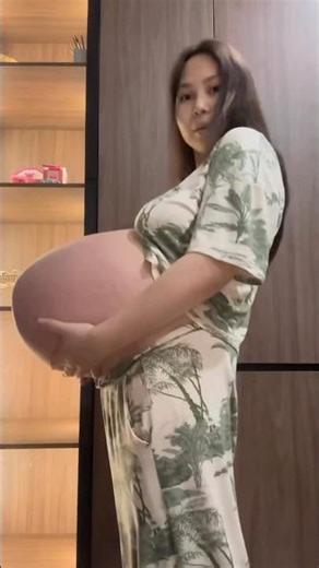 Beautiful pregnant mom #pregnant #shorts #foryou #pregnancy #viral #goviral#shortsfeed #fypシ #trend