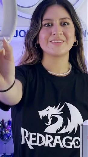 9.5K views · 104 reactions | No compres audífonos Inalámbricos sin antes saber esto Redragon Perú #audifonosgamer #periferico #pcgaming #cyccomputer | C&C Computer Service SAC | Facebook